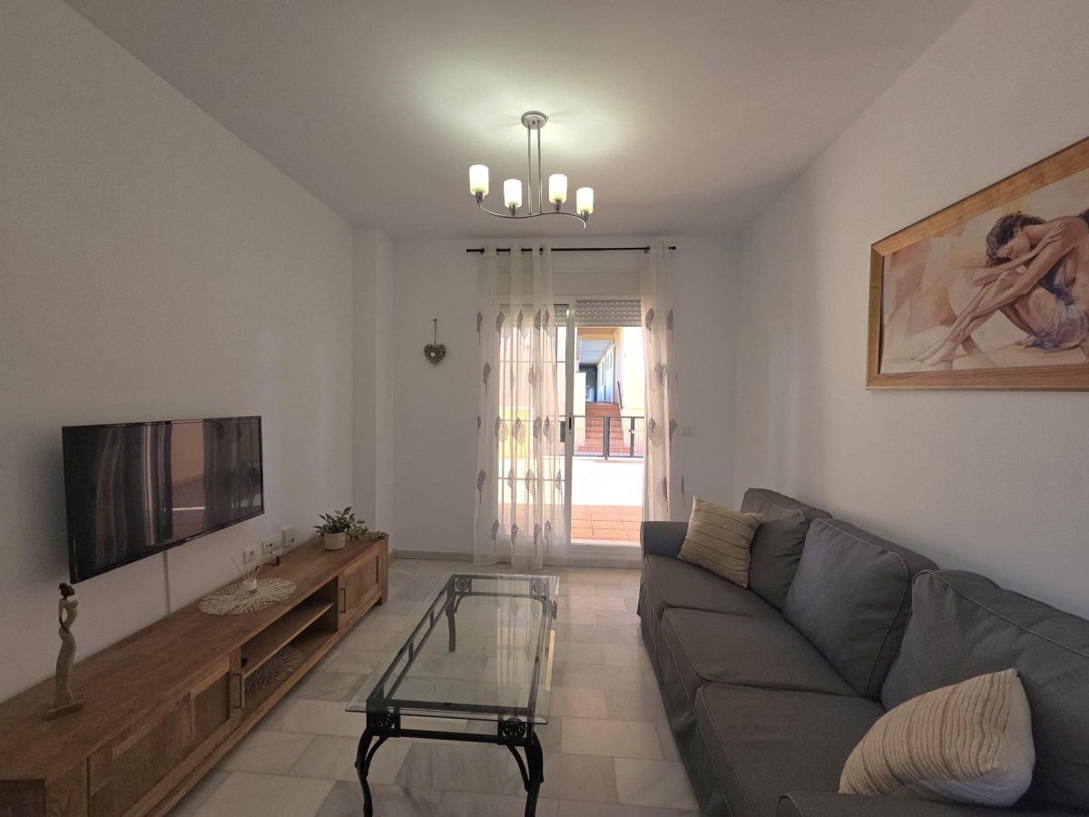 Piso en venta en Mijas Costa - 2 hab, terraza — Foto 16