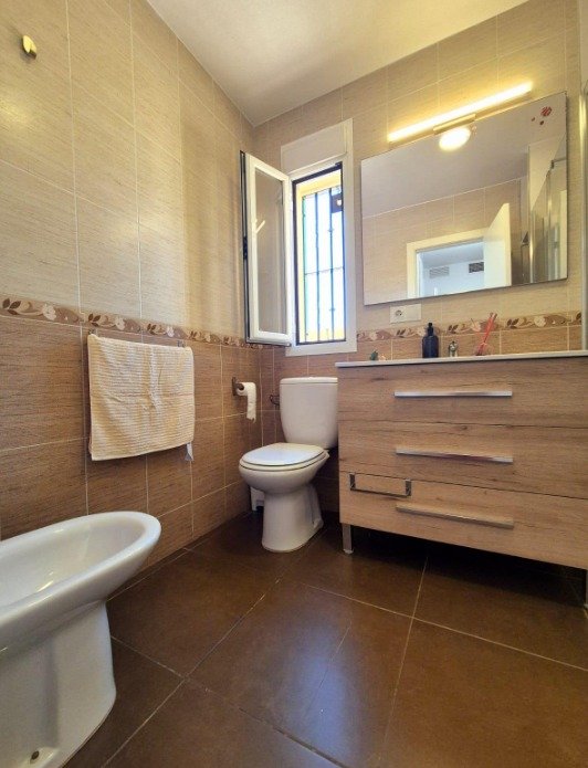 Venta Pareado Algeciras San garcia- campo de golf Terraza — Foto 6