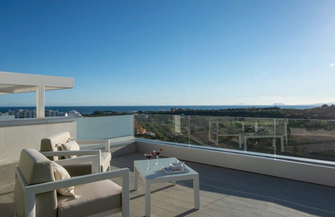 Venta Piso Cancelada Estepona 3 dormitorios con piscina — Foto 9