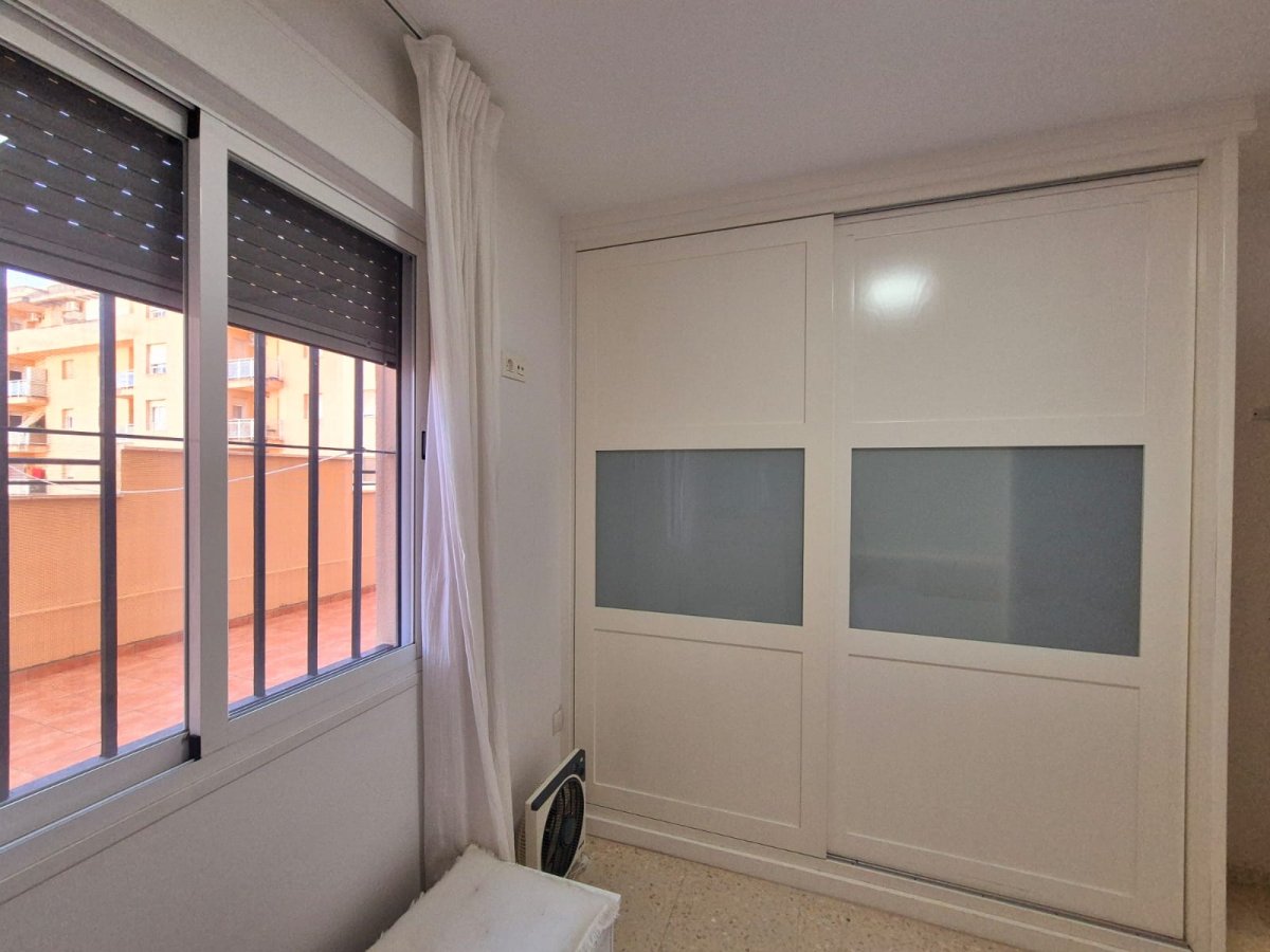 Alquiler Piso San Bernabé 3 habitaciones — Foto 10