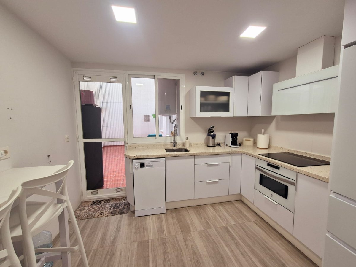 Alquiler Piso San Bernabé 3 habitaciones — Foto 16