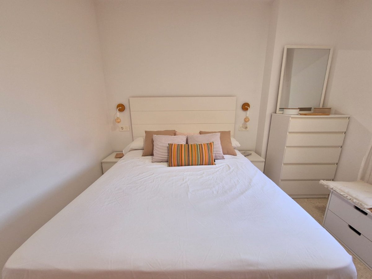 Alquiler Piso San Bernabé 3 habitaciones — Foto 7