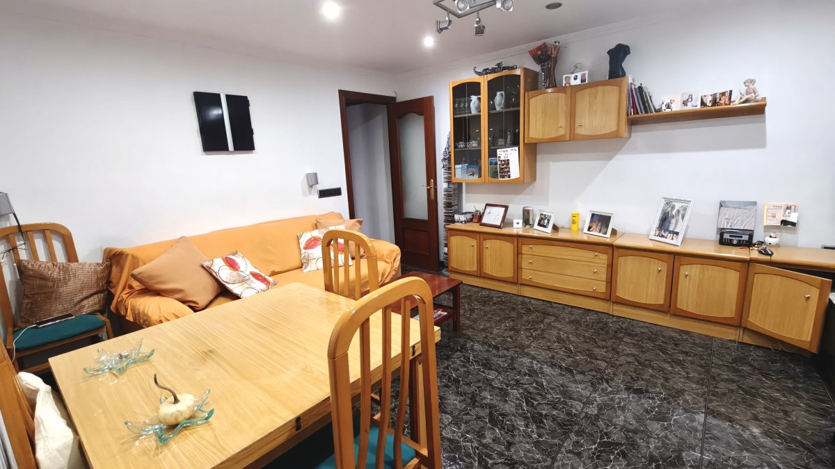 Piso en venta en Santa Coloma de Gramanet - 4 hab, balcón — Foto 6