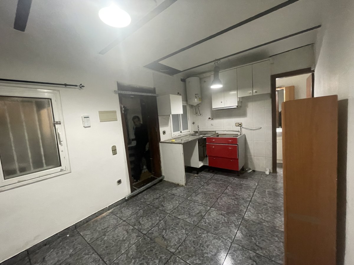 ESTUDIO EN BARCELONA — Foto 9