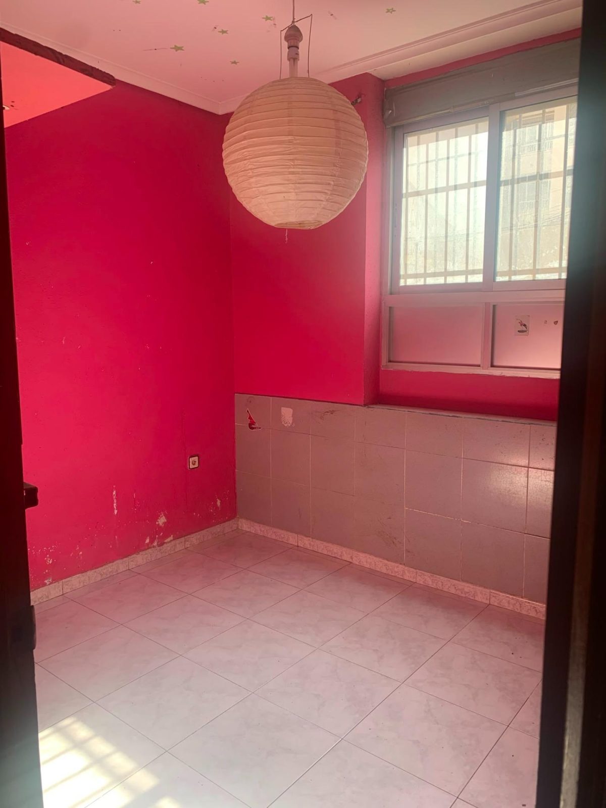 Acogedora Planta Baja en Altozano, Alicante por €122.000 — Foto 4