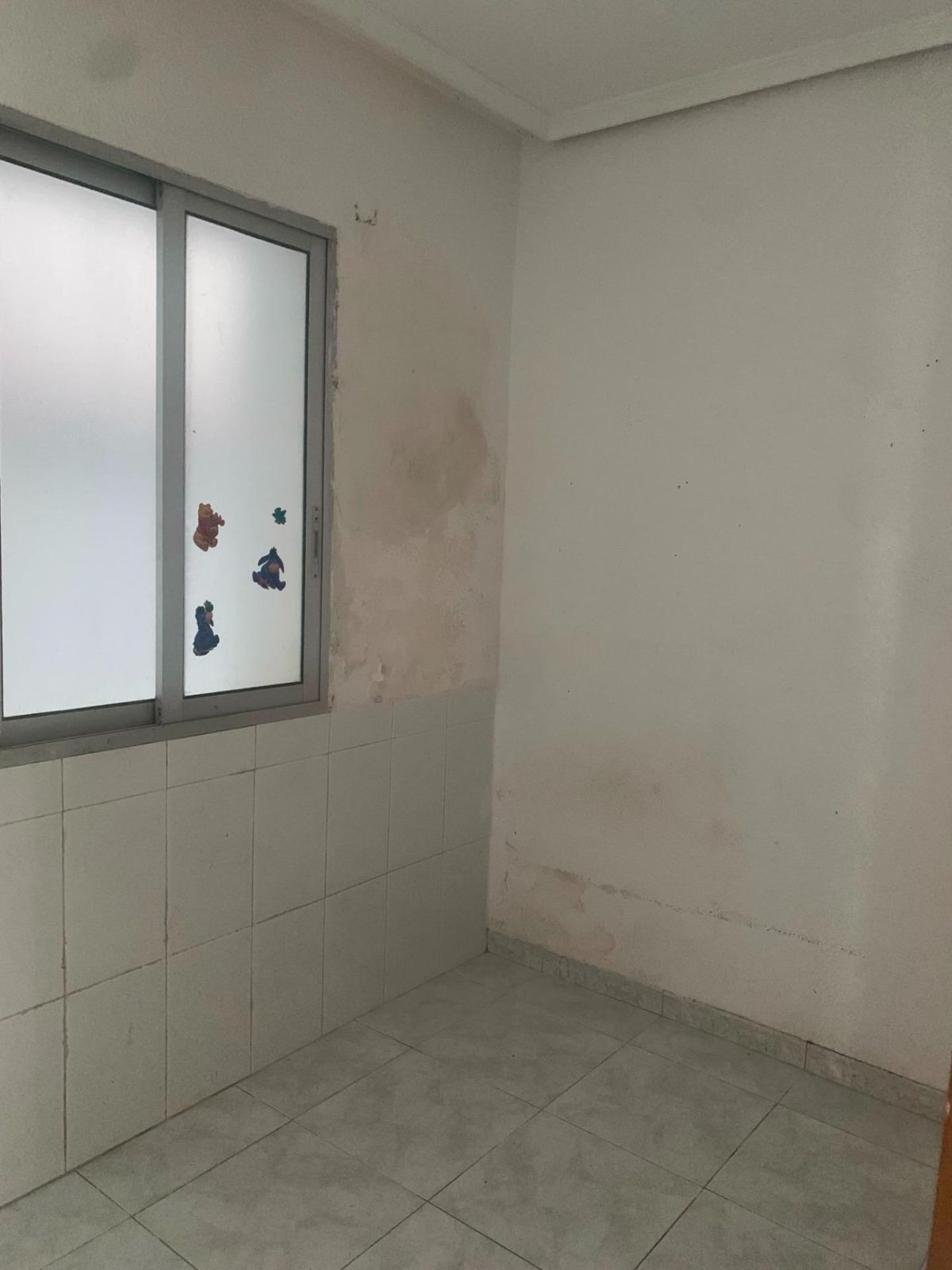 Acogedora Planta Baja en Altozano, Alicante por €122.000 — Foto 11