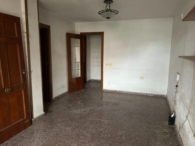 IMAGINA TU NUEVA VIDA EN ESPINARDO: FRENTE AL POLIDEPORTIVO Y PARQUE INFANTIL POR SOLO 87.000€ — Foto 4