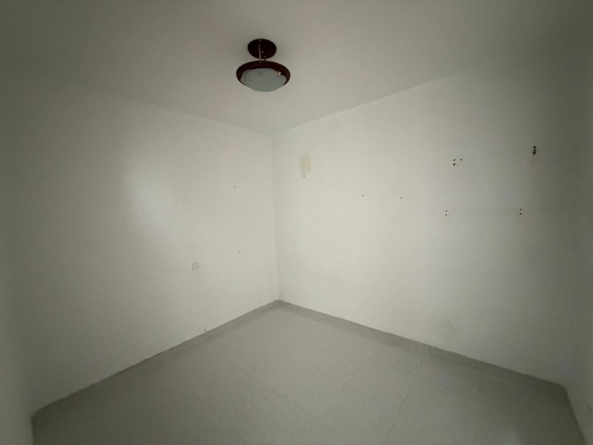 EXCLUSIVA VIVIENDA EN VINAROZ A POCOS METROS DEL MAR – AMPLITUD, PISCINA Y PARKING — Foto 9