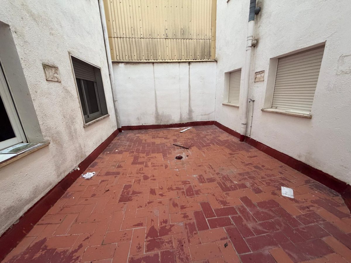 EXCLUSIVA VIVIENDA EN VINAROZ A POCOS METROS DEL MAR – AMPLITUD, PISCINA Y PARKING — Foto 10