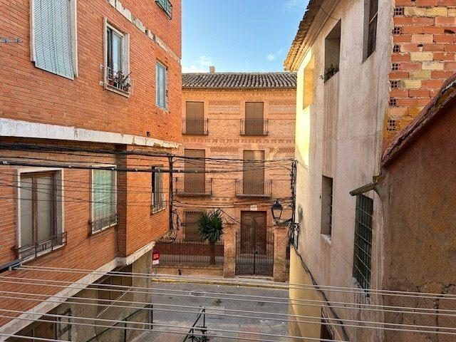 ADOSADO EN BLANCA - MURCIA — Foto 1