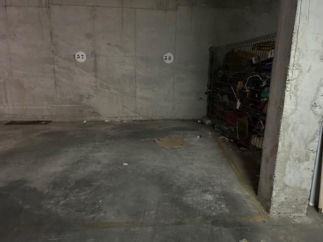 vivienda distribuida en dos plantas consolidada — Foto 19