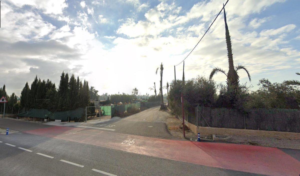 Parcela de 11.000m² en La Hoya — Foto 4