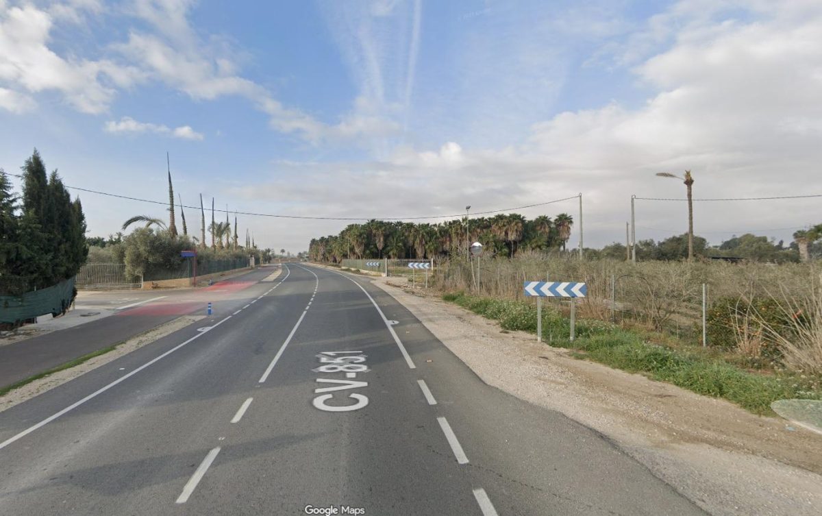 Parcela de 11.000m² en La Hoya — Foto 3