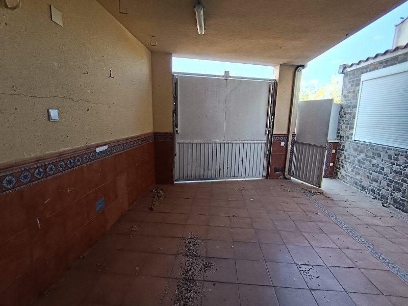 Amplio adosado en Carrion de Calatrava - ¡Tu nuevo hogar te espera! — Foto 16