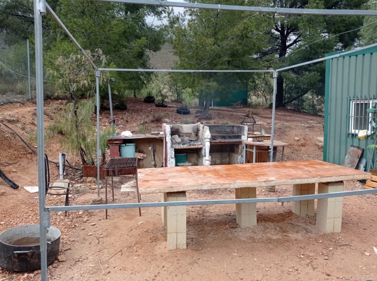 terreno rural con casa prefablicada — Foto 13