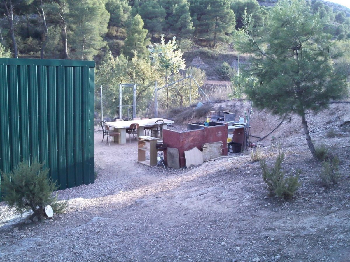 terreno rural con casa prefablicada — Foto 8