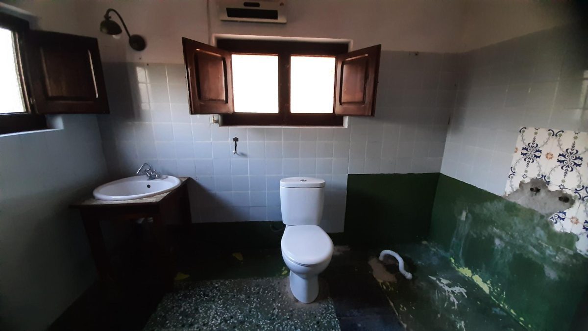 Oportunidad de Subasta: Impresionante Chalet en Les Rotes, Dénia — Foto 28