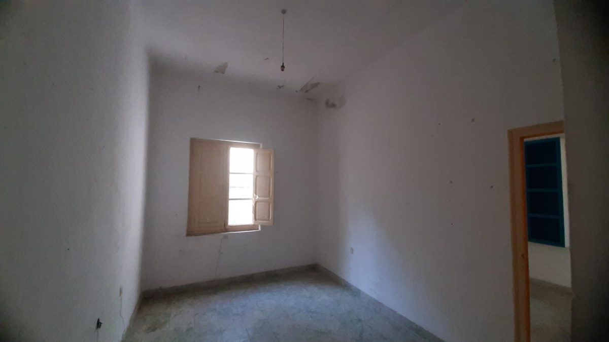 Oportunidad de Subasta: Impresionante Chalet en Les Rotes, Dénia — Foto 12