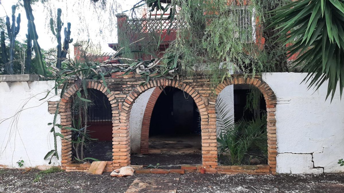 Oportunidad de Subasta: Impresionante Chalet en Les Rotes, Dénia — Foto 10