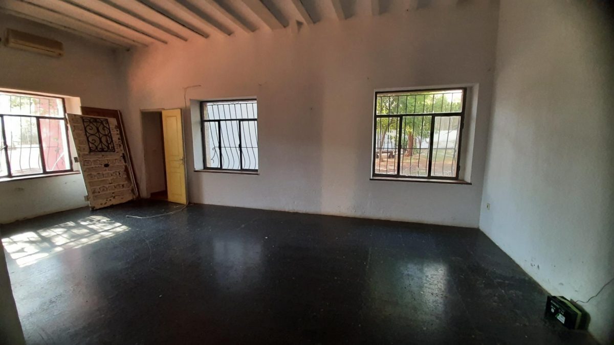 Oportunidad de Subasta: Impresionante Chalet en Les Rotes, Dénia — Foto 25