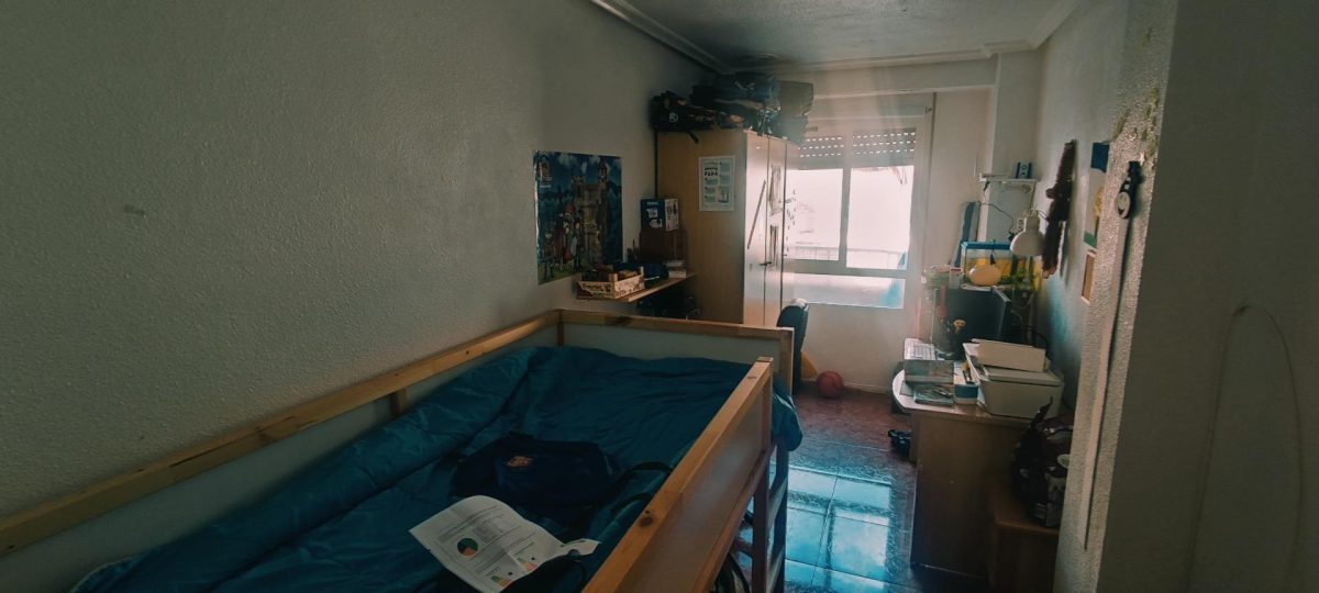 🏡 ¡Vive en el Sector V de Elche! Espacioso y luminoso piso junto al Mercadona y todos los servicios — Foto 7