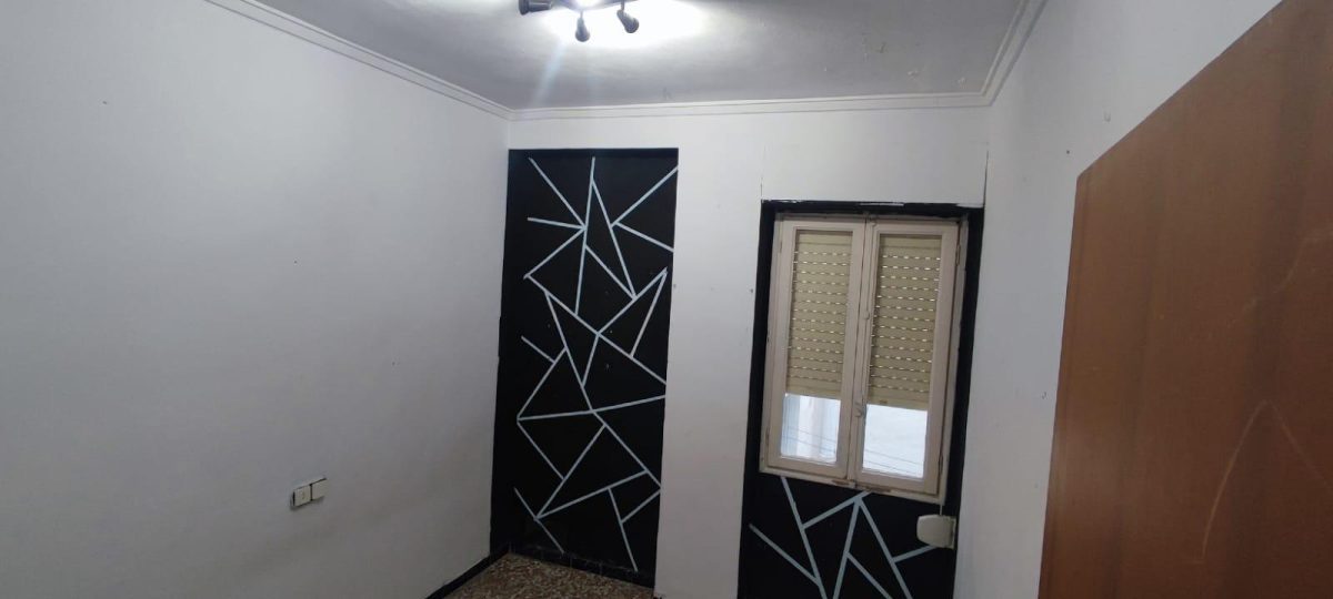 FANTASTICA VIVIENDA PARA REFORMAR A SU GUSTO ZONA PARQUET — Foto 4