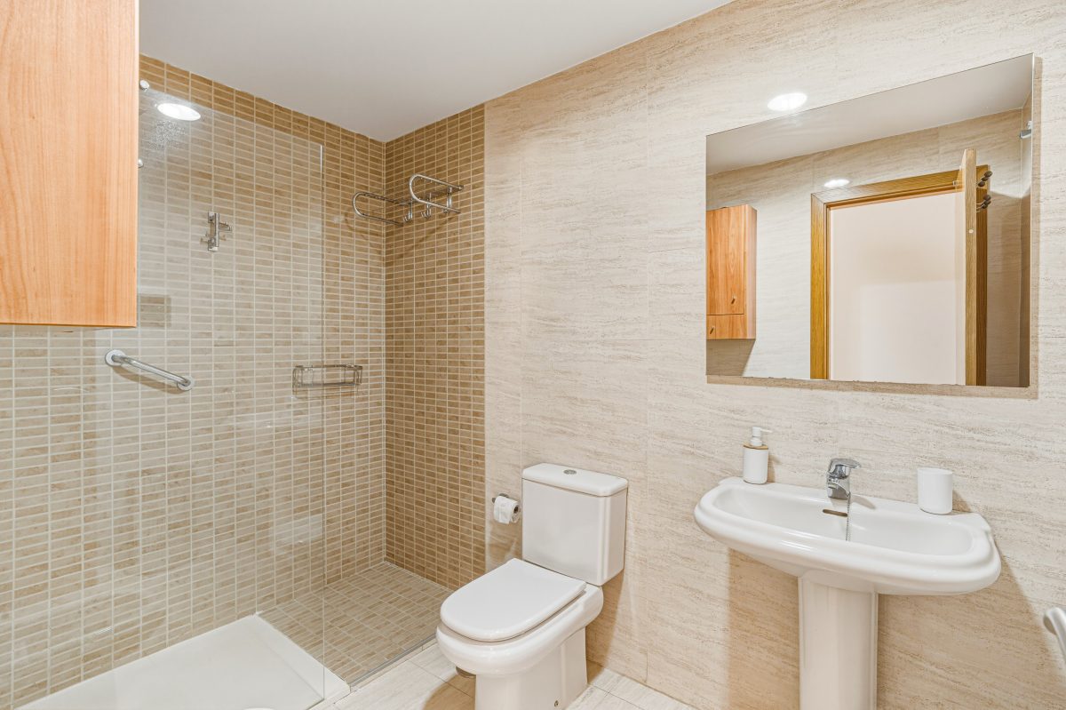 HERMOSO PISO 1 DORMITORIO 5ª PLANTA LOS BOLICHES — Foto 11