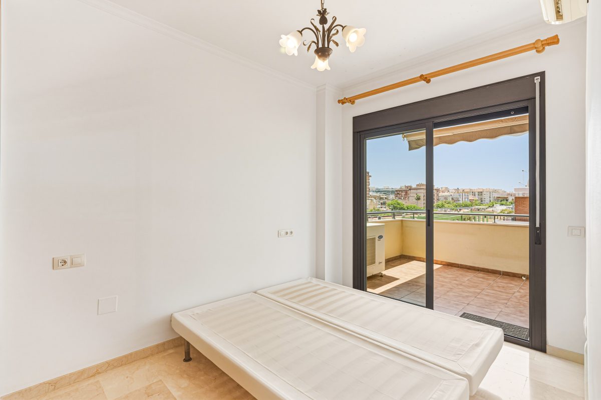 Venta Piso Los Boliches 2 habitaciones con piscina — Foto 9