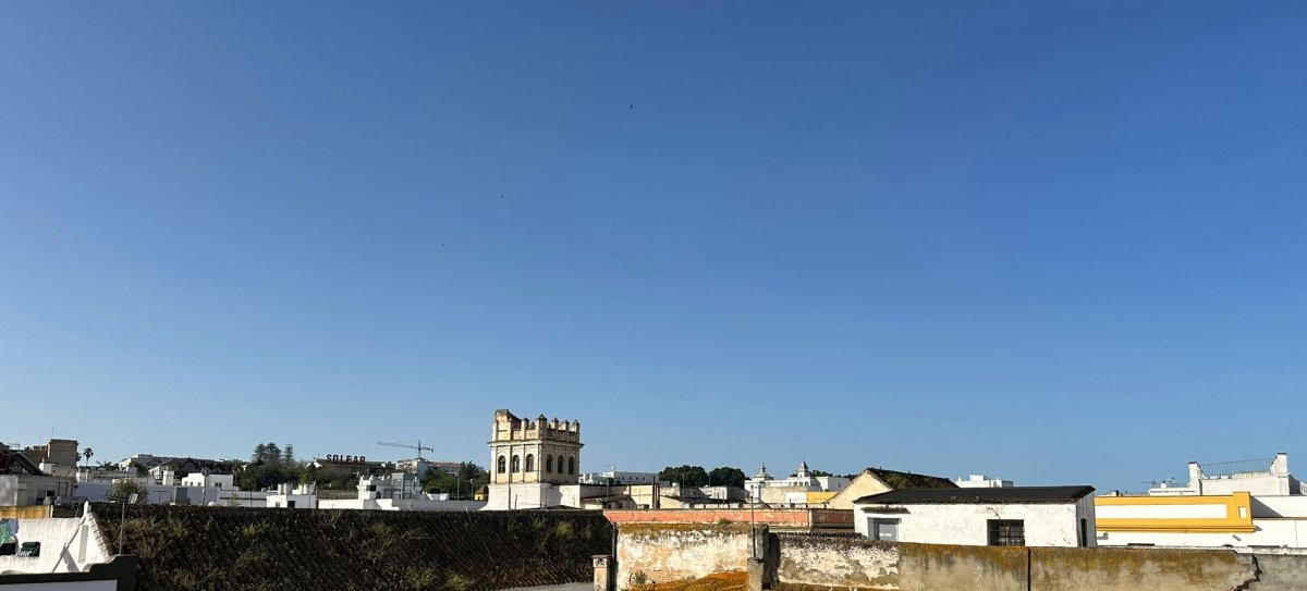 Piso en venta en Sanlúcar de Barrameda - 4 hab, reformado — Foto 2