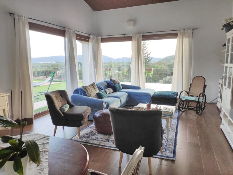 Casa en venta en Cervià de Ter - 4 hab, piscina — Foto 7