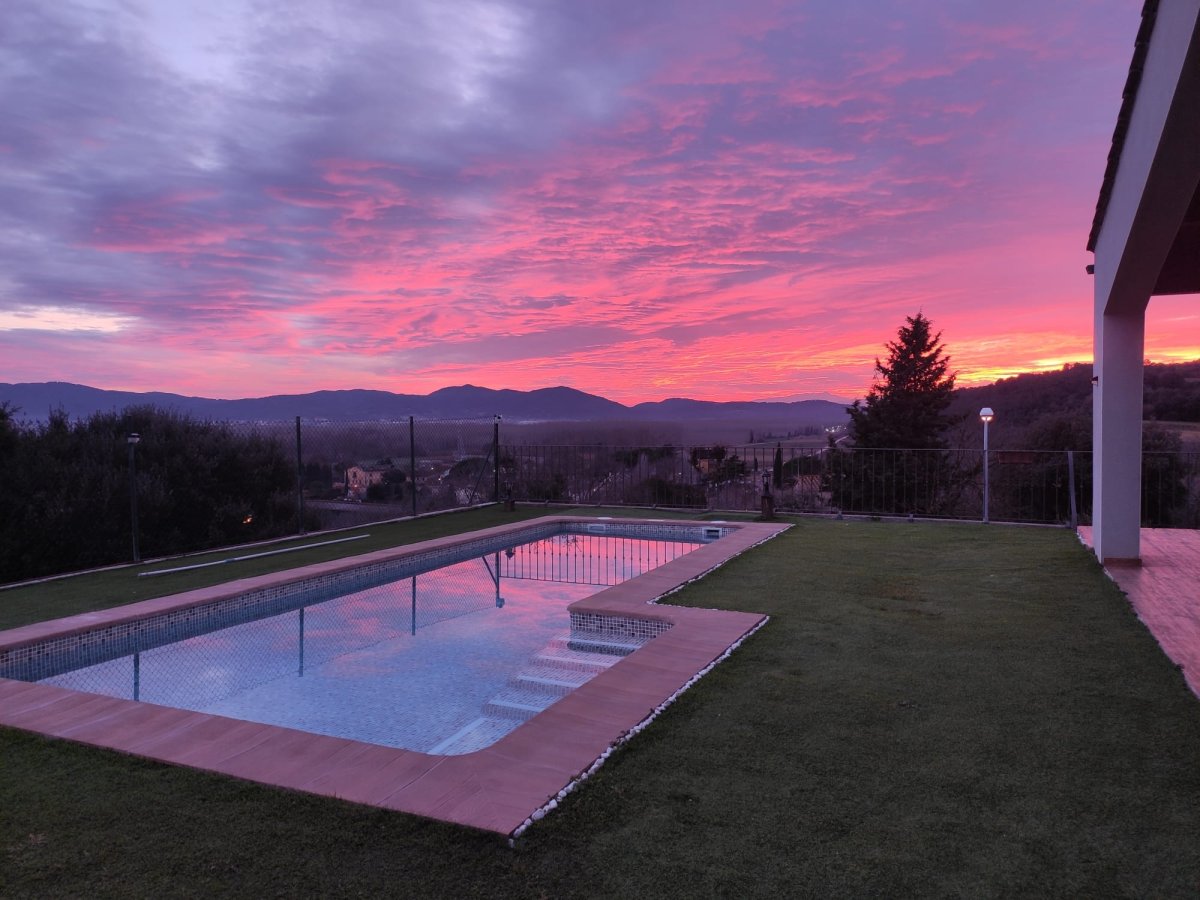 Casa en venta en Cervià de Ter - 4 hab, piscina — Foto 14