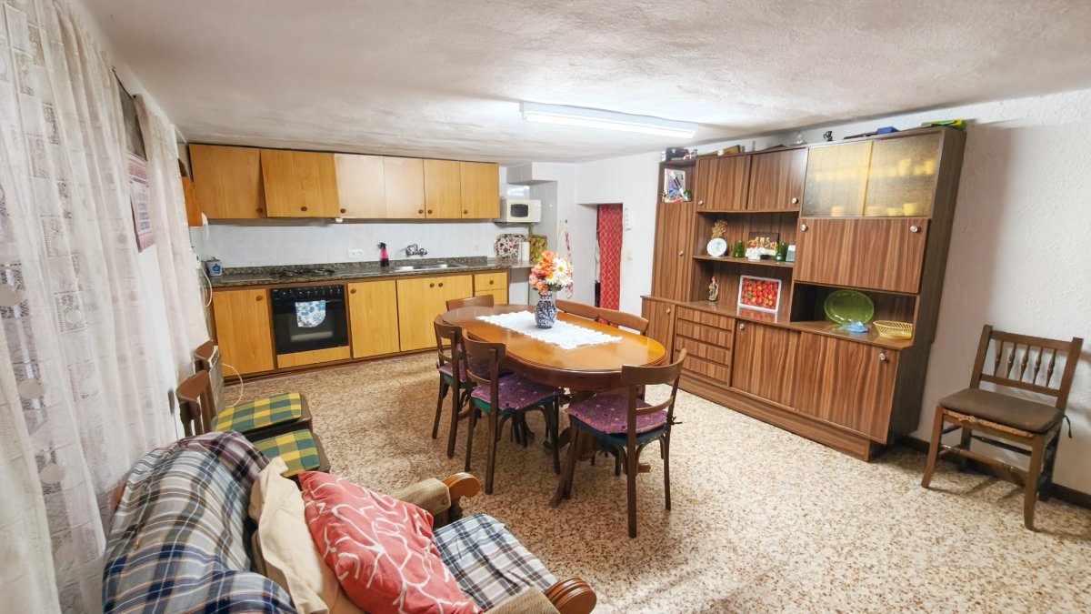 Casa en venta en L'Escala - 4 hab, cerca de la playa — Foto 9