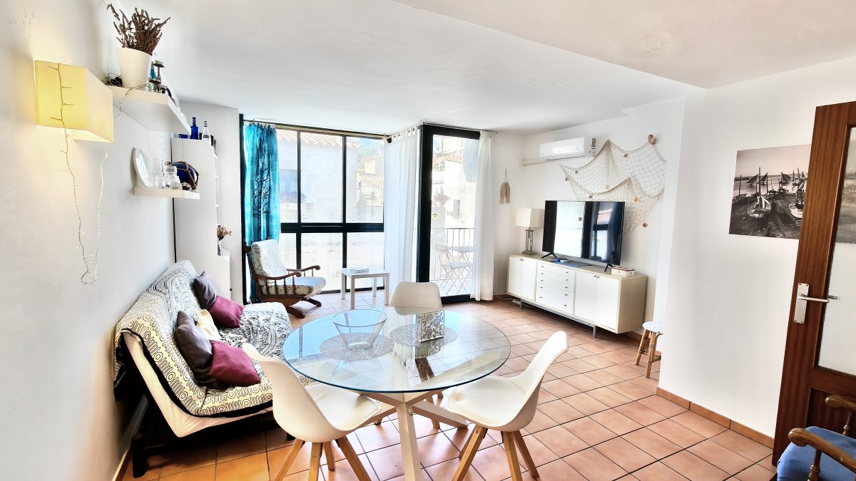 Venta Piso L'Escala Centro 2 habitaciones — Foto 3