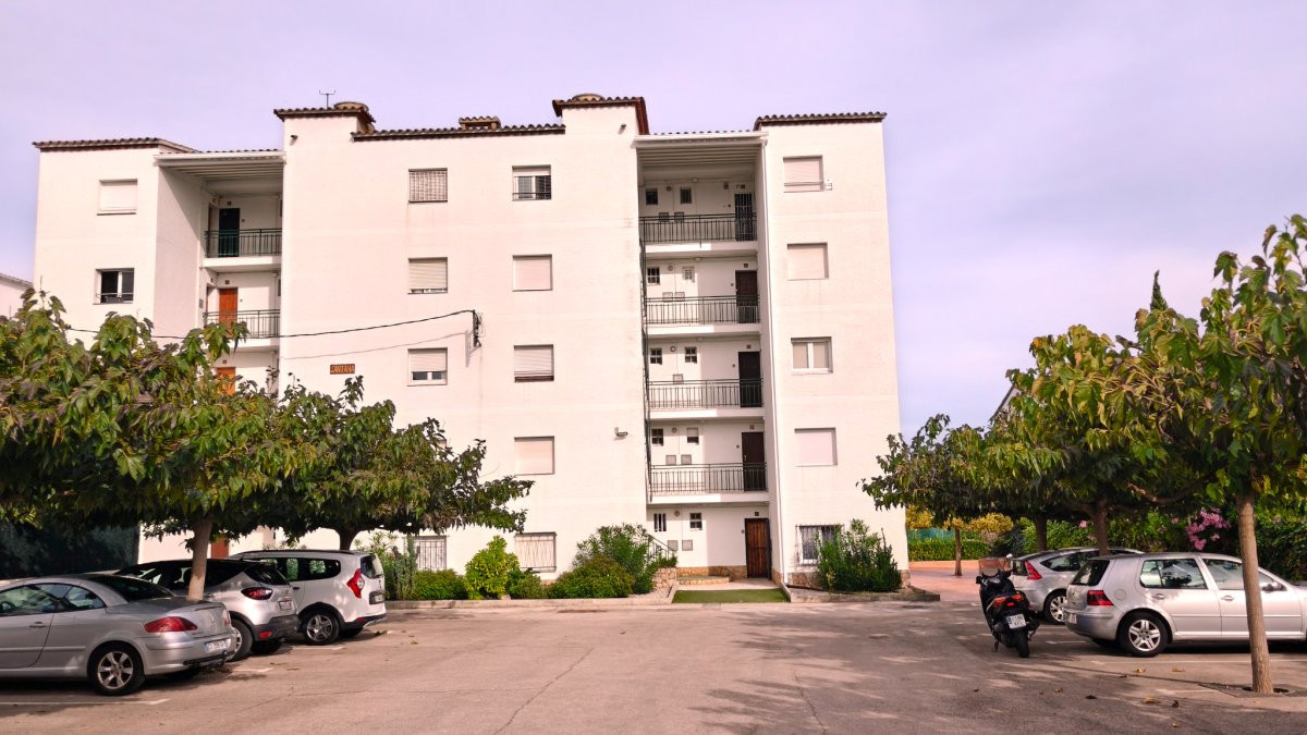 Estudio en venta en L’Escala - exterior con vistas — Foto 1