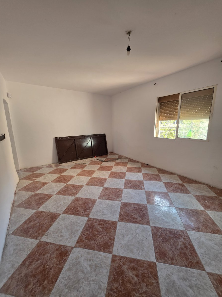 Venta Piso San Rafael Cruz Humilladero para reformar — Foto 3