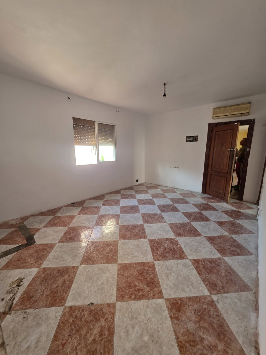 Venta Piso San Rafael Cruz Humilladero para reformar — Foto 2