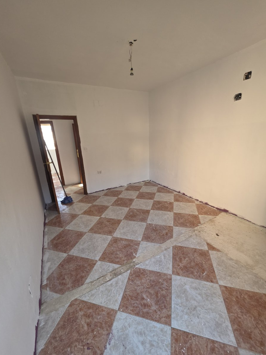 Venta Piso San Rafael Cruz Humilladero para reformar — Foto 7
