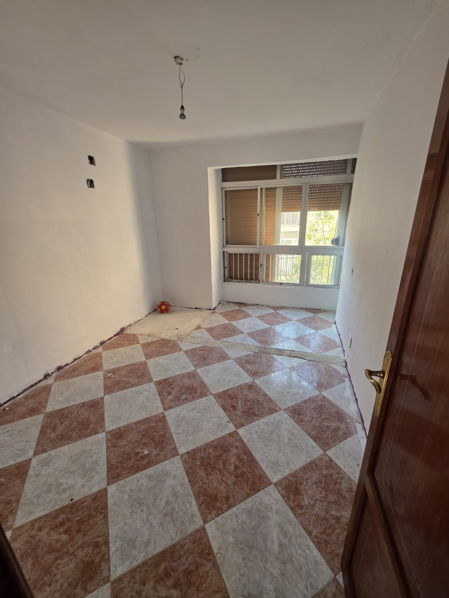 Venta Piso San Rafael Cruz Humilladero para reformar — Foto 8
