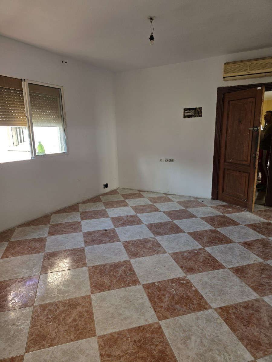 Venta Piso San Rafael Cruz Humilladero para reformar — Foto 5