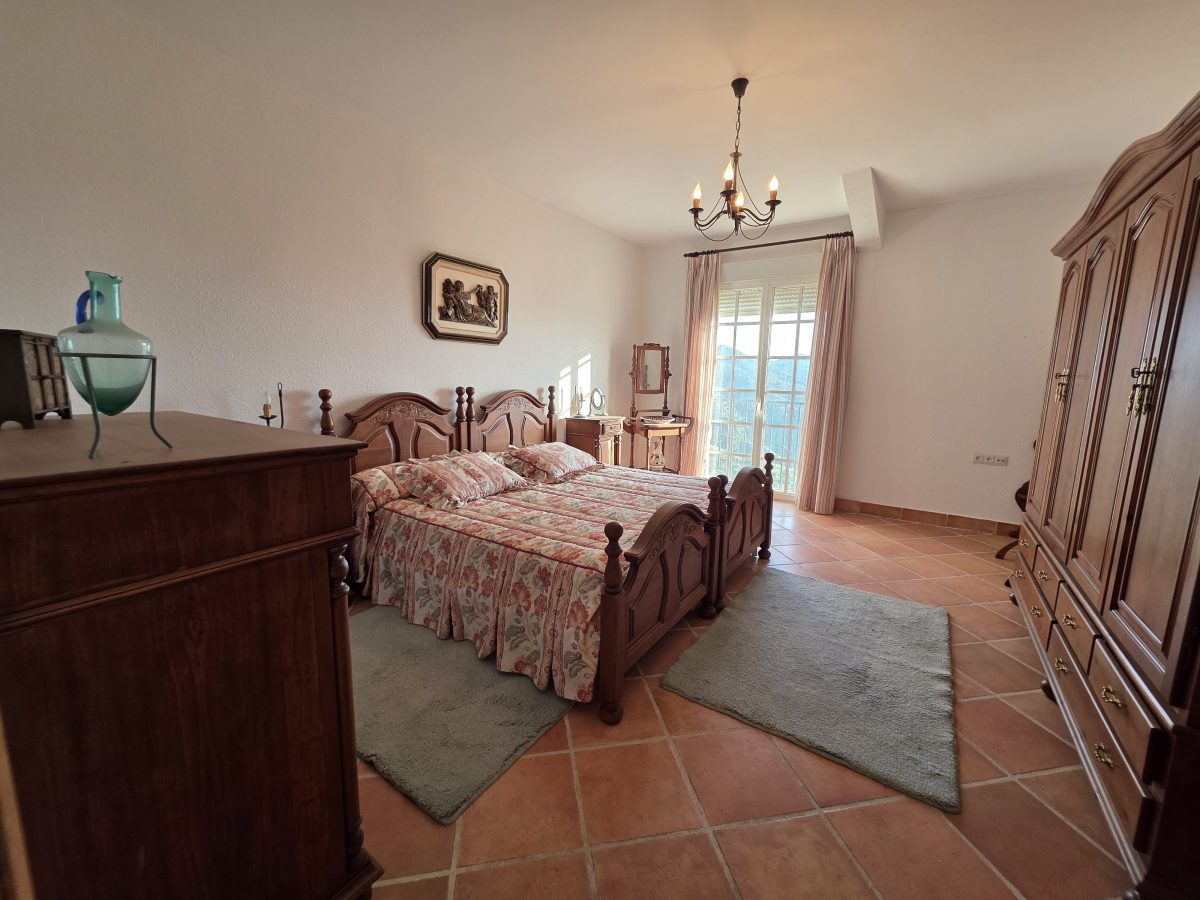 🌿 Finca única con 160.000 m² – naturaleza, luz y gran potencial de inversión 🌿¿Buscas un lugar especial para vivir o un — Foto 39