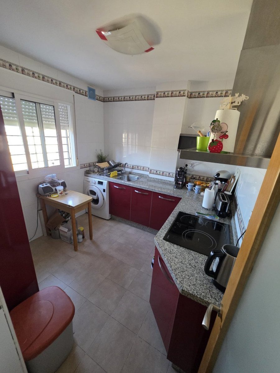 🏡✨ Bienvenido a tu nuevo hogar en Olletas – Sierra de Blanquilla ✨🏡Descubre esta encantadora casa adosada, un lugar pens — Foto 10