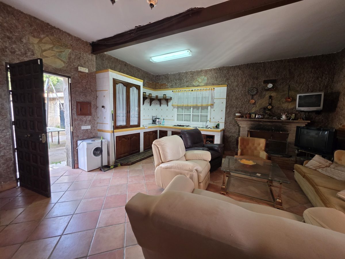 🌿 Finca única con 160.000 m² – naturaleza, luz y gran potencial de inversión 🌿 ¿Buscas un lugar especial para vivir o un — Foto 5
