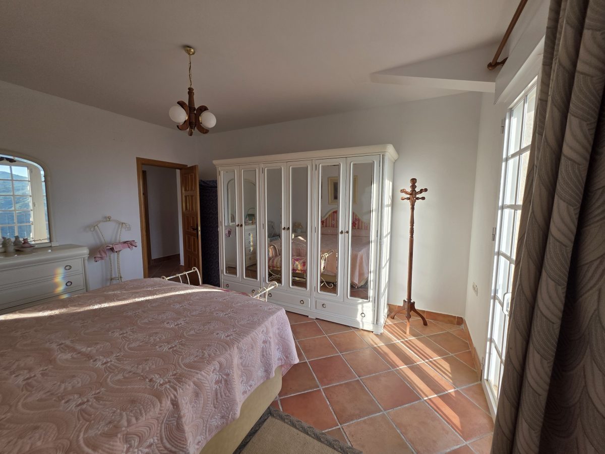 🌿 Finca única con 160.000 m² – naturaleza, luz y gran potencial de inversión 🌿 ¿Buscas un lugar especial para vivir o un — Foto 21
