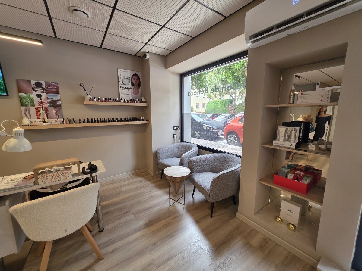 Oportunidad de Traspaso en el MayorazgoDap consultora ofrece un salón de belleza en la zona de el Mayorazgo, en el Limon — Foto 12