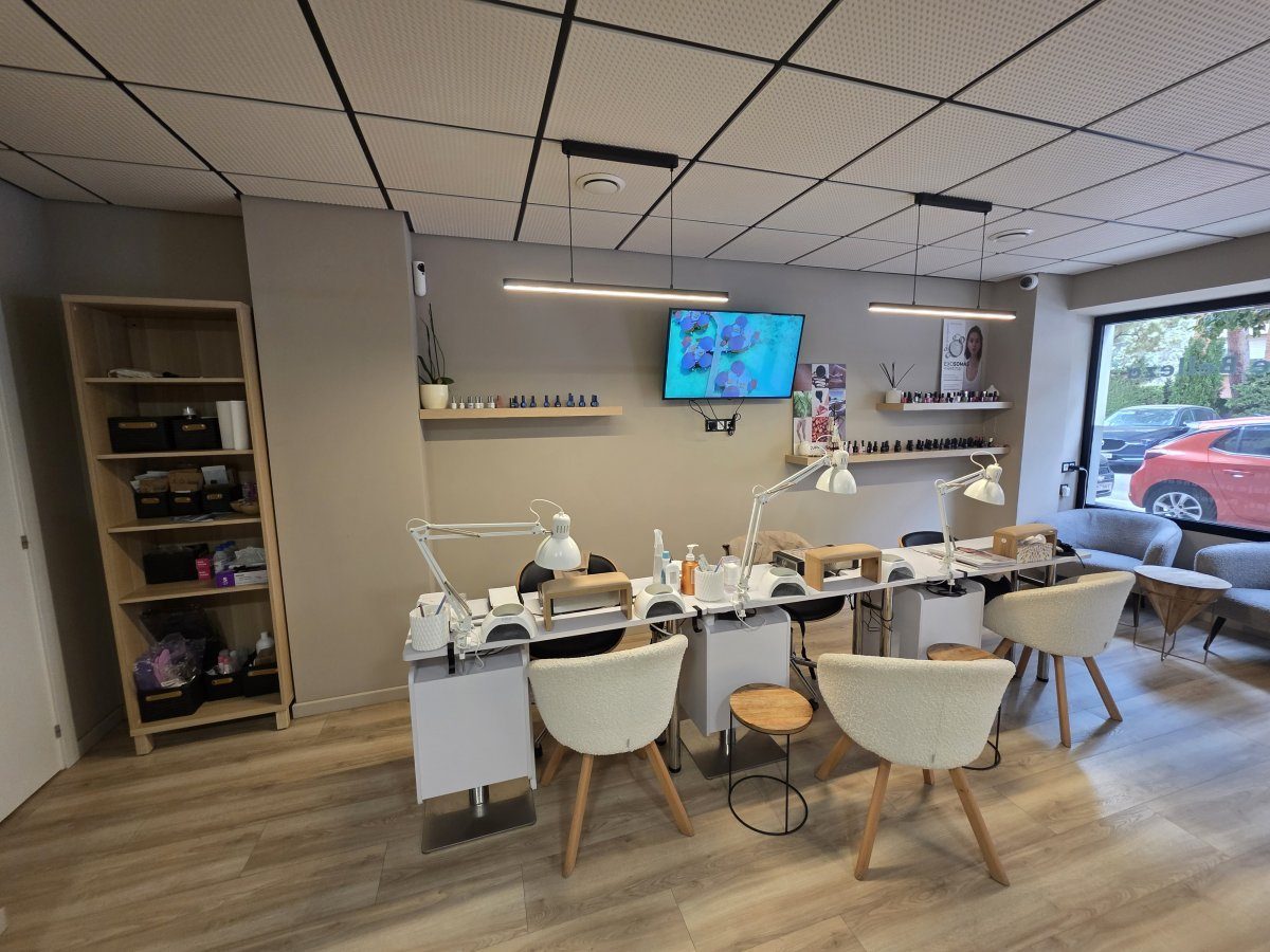 Oportunidad de Traspaso en el MayorazgoDap consultora ofrece un salón de belleza en la zona de el Mayorazgo, en el Limon — Foto 8