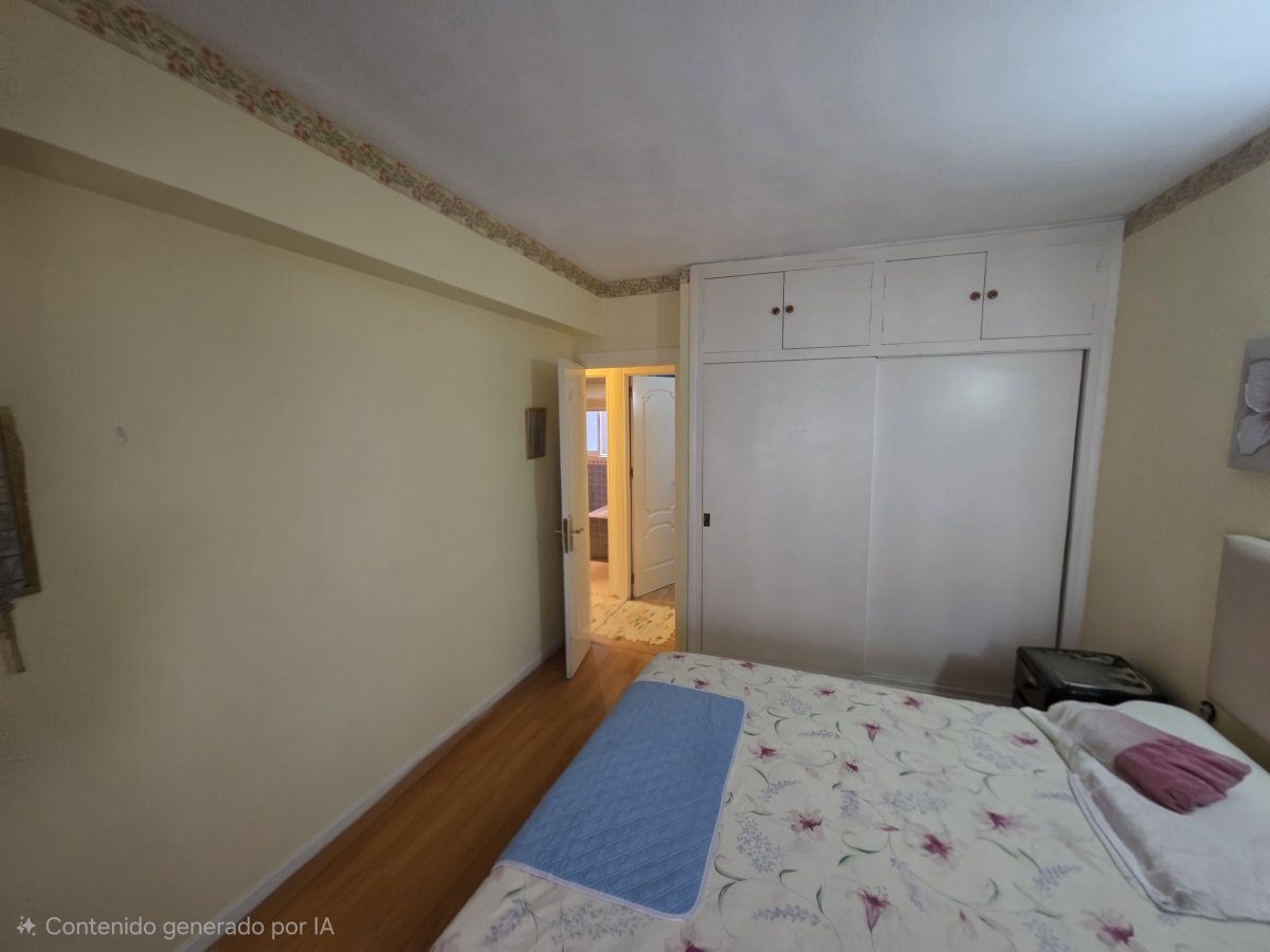 Tu nuevo hogar en el centro de FuengirolaDescubre este encantador piso de 84m² ubicado en el corazón de Fuengirola. Con — Foto 6