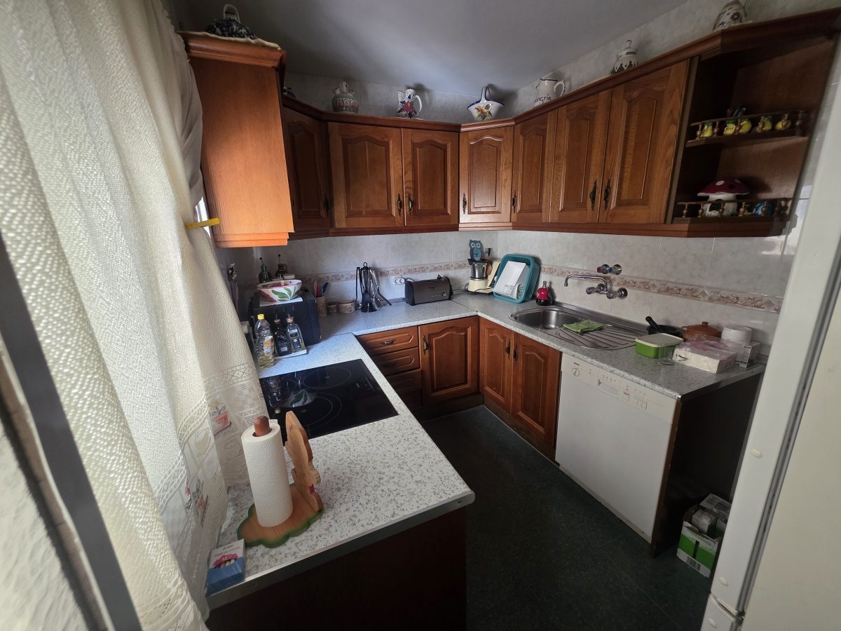 Tu nuevo hogar en Mauricio MoroDescubre este espectacular piso de 4 habitaciones, ideal para familias. Con 134m², ofrece — Foto 8