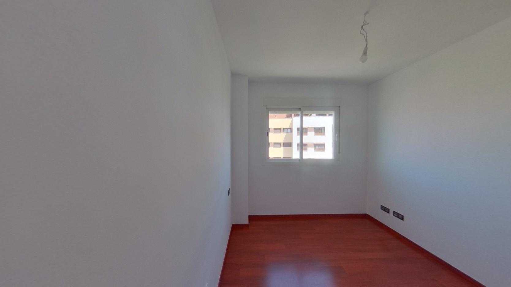 VIVIENDA ALQUILADA EN TEATINOS CON SEGURO DE IMPAGO 27 — Foto 35