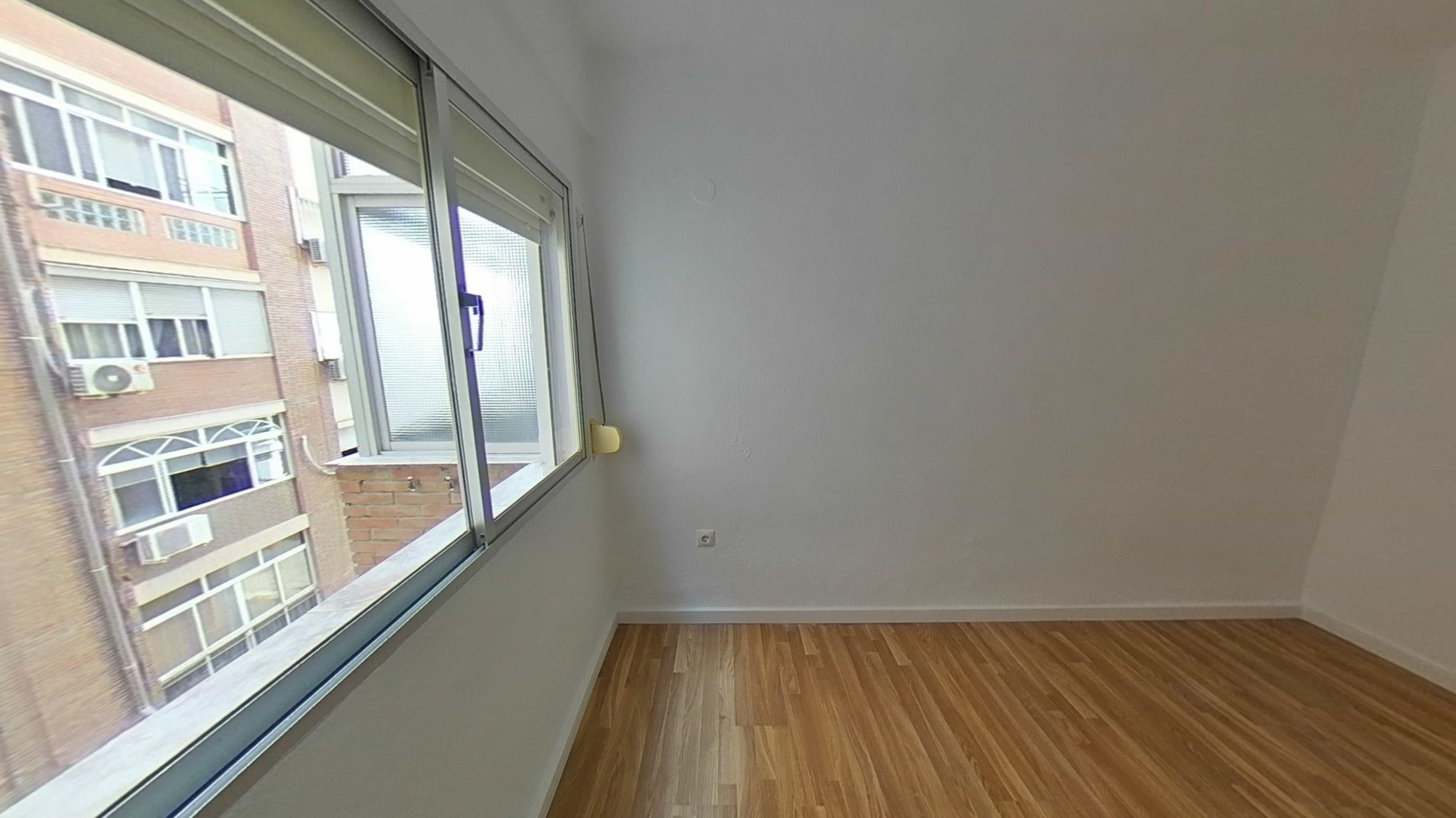 VIVIENDA ALQUILADA CON SEGURO DE PAGO EN SAN ANDRES — Foto 17