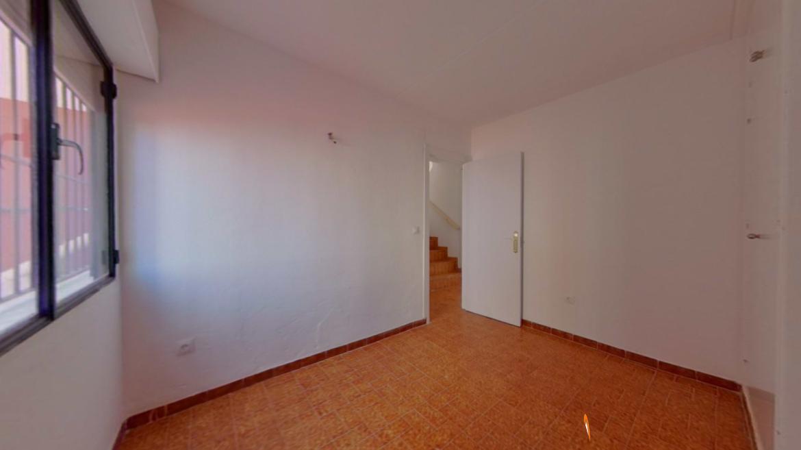 VIVIENDA ALQUILADA EN CIUDAD JARDIN CON SEGURO DE IMPAGO V66 — Foto 18